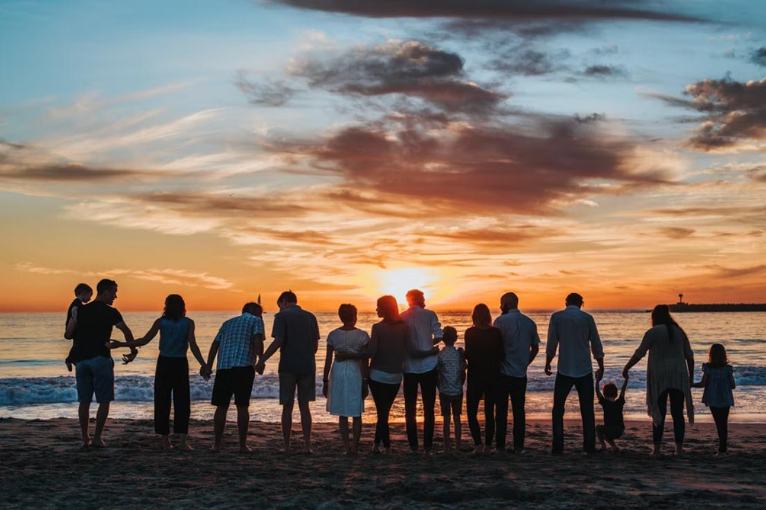 PEOPLE AT BEACH